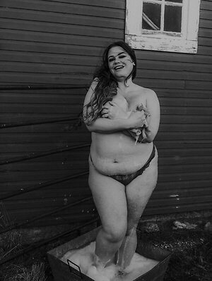 Ruby Roxx Super Curvy Model NUDE Photos and Videos leaked photo #53