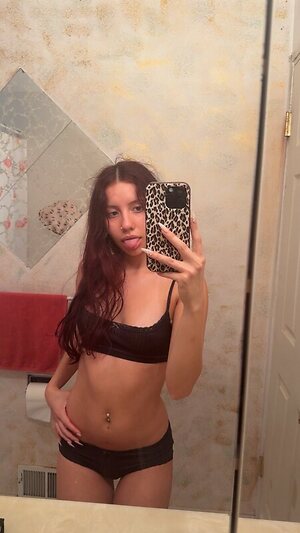ruby.garcia leaked photo #20