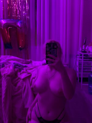 Russian Girls leaked photo #18
