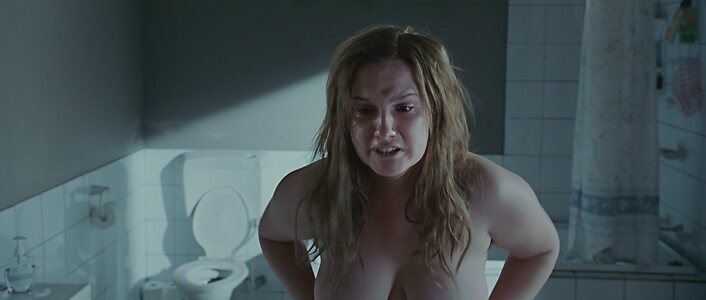 Ruth Bradley leaked photo #10