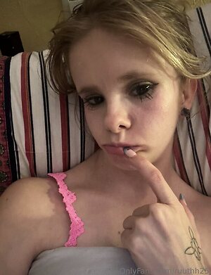 Ruth Empoderada leaked photo #9