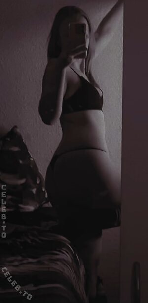Ryumeike Nude Leaked Photo #12