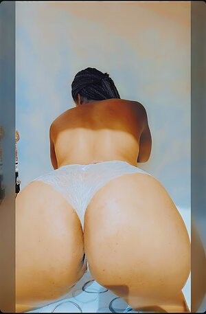 Ryvanna Fagundes leaked photo #4