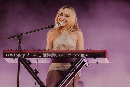 Sabrina Carpenter leaked photo #361