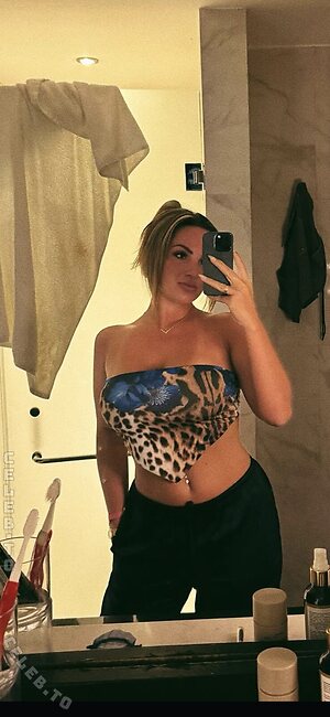 Sabrina Leamon Nude Leaked Photo #21
