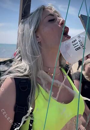 Sabrina Mina Nude Leaked Photo #20