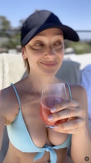 Sabrina Parlatore leaked photo #13