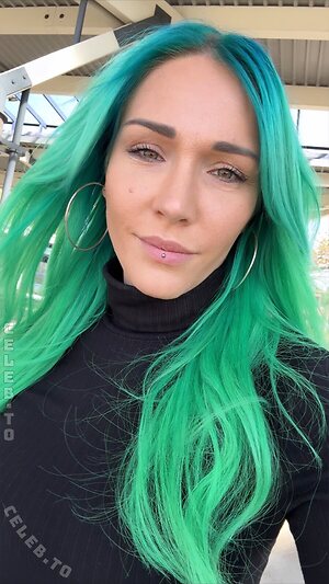 Sabrina Reiter photo