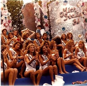 Sabrina Salerno leaked photo #10