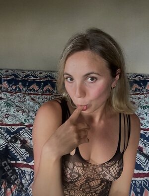 Sabrinamax Nude Leaked Photo #3