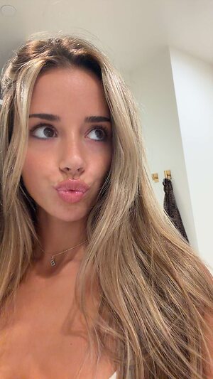 Sadie Mckenna Nude Leaked Photo #239