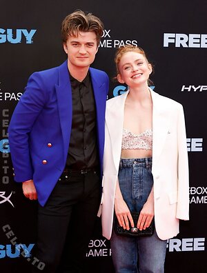 Sadie Sink photo