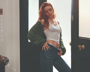 Sadie Sink photo