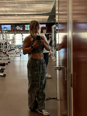 sadiehk_fit leaked photo #47