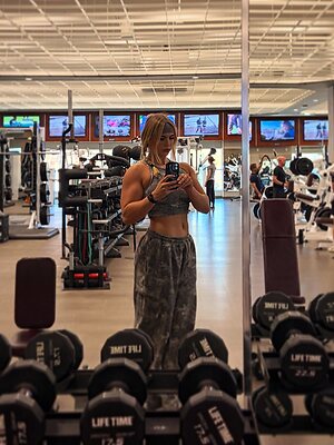 sadiehk_fit leaked photo #49