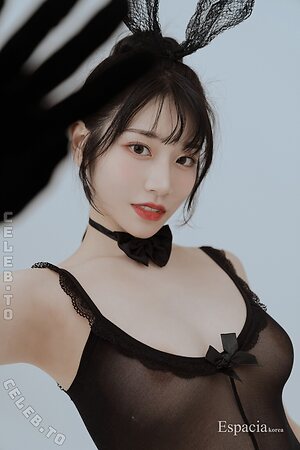 Saika Kawakita Nude Leaked Photo #2