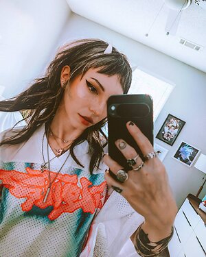 sailorbeeee leaked photo #13