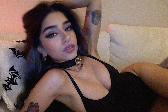 Saira Rose leaked photos