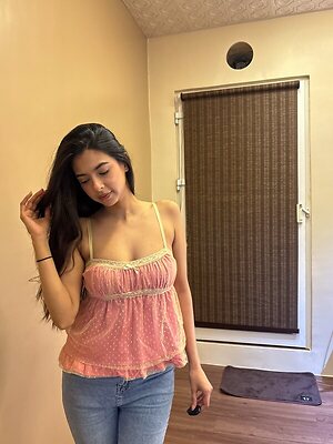 Sakshi Sharma leaked photo #14