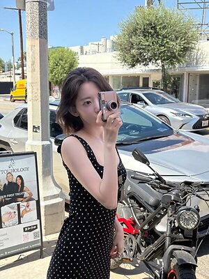 Sakura Miyawaki