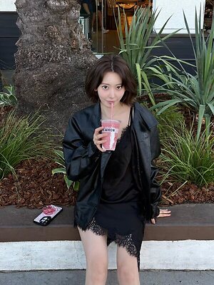 Sakura Miyawaki leaked photo #91