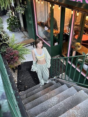 Sakura Miyawaki leaked photo #95