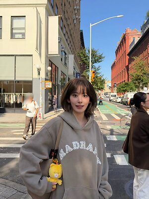 Sakura Miyawaki leaked photo #119