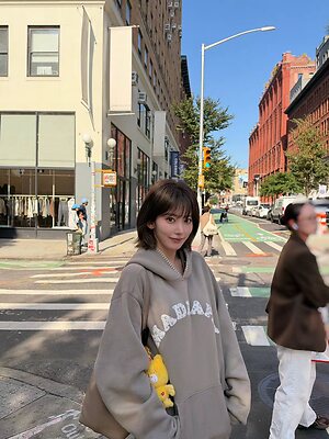 Sakura Miyawaki leaked photo #120
