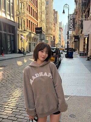 Sakura Miyawaki leaked photo #127