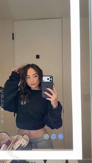 Sakura Shymko Nude Leaked Photo #10