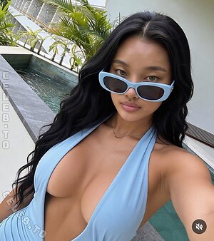 Sakura Vale Nude Leaked Photo #3