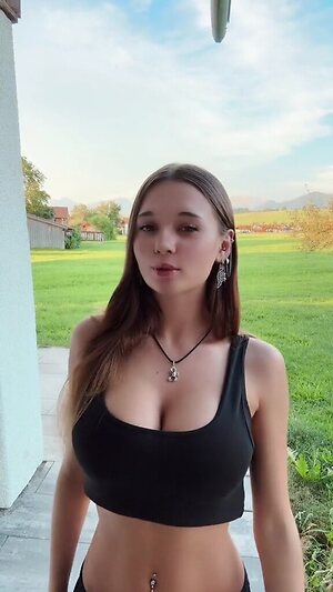 sally6477 Nude Leaked Photo #32