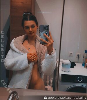 Sally__776