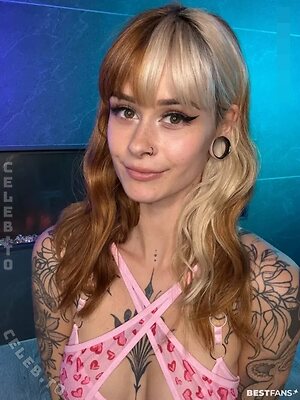 SallyDinosaur Nude Leaked Photo #89