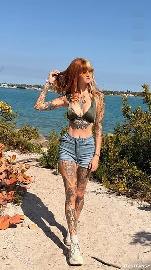 SallyDinosaur Nude Leaked Photo #106