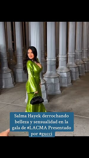 Salma Hayek Hot leaked photo #53