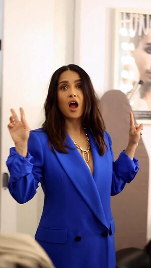 Salma Hayek Hot Nude Leaked Photo #68