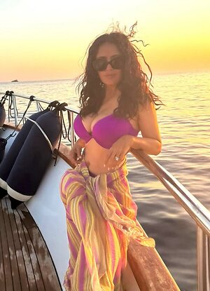 Salma Hayek leaked photo #63