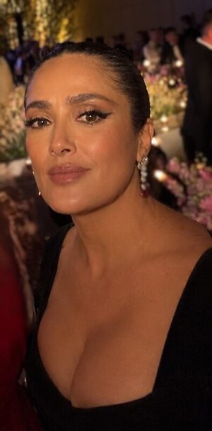 Salma Hayek leaked photo #79