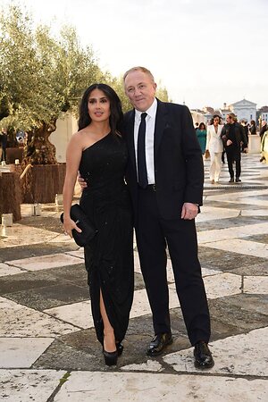 Salma Hayek leaked photo #146