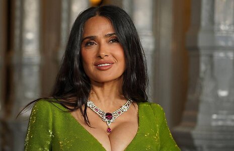 Salma Hayek leaked photo #220