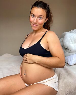 Samantha Brown leaked photo #31