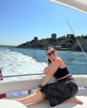 Samantha Brown leaked photo #73