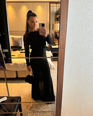 Samantha Brown leaked photo #76