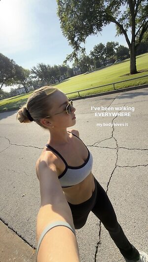Samantha Riehl leaked photo #21