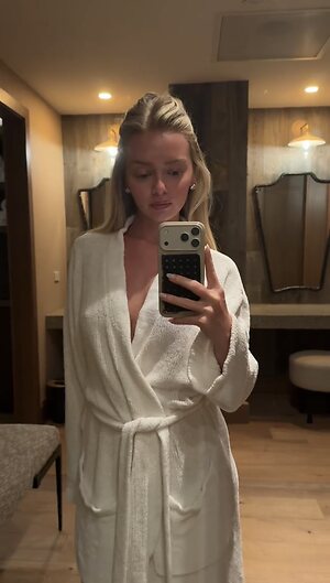 Samantha Riehl leaked photo #36