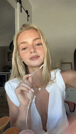 Samantha Riehl