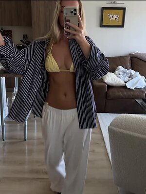 Samantha Riehl leaked photo #45