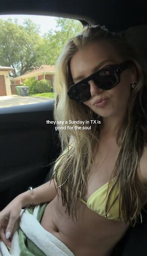 Samantha Riehl leaked photo #49