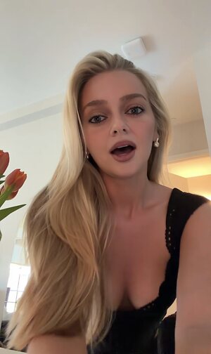 Samantha Riehl leaked photo #61